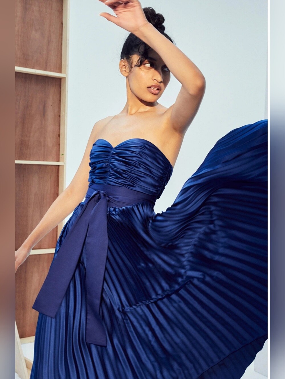 Amur Khloe Sweetheart Satin Dress Muted Blue Size 4 Retail $ 598 - Picture 6 of 16